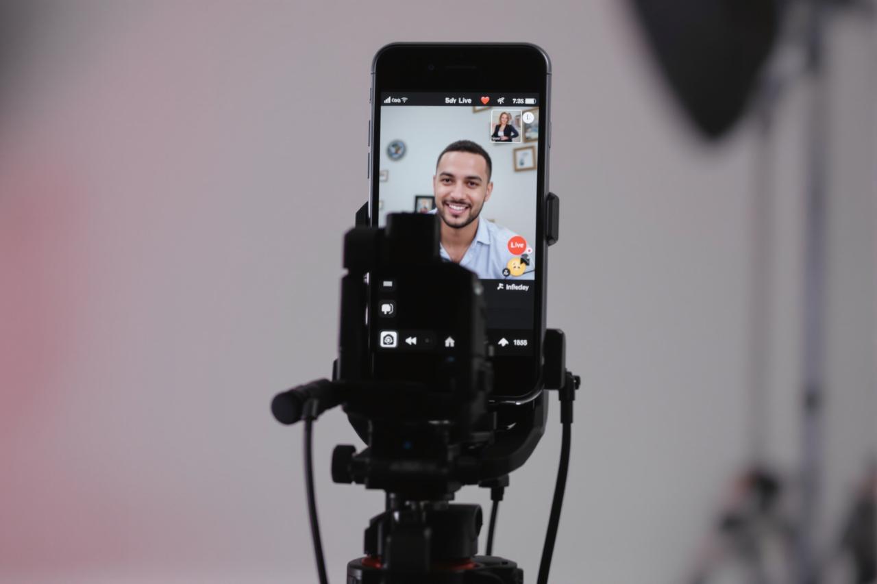 网红博主直播翻车！言论引众怒遭全网封杀